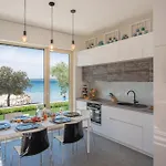 Seaside House For Families With Children Mandre, Pag - 22704 Kolan