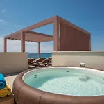 بيت للعطل Seaside House For Families With Children Mandre, Pag - 22704 *