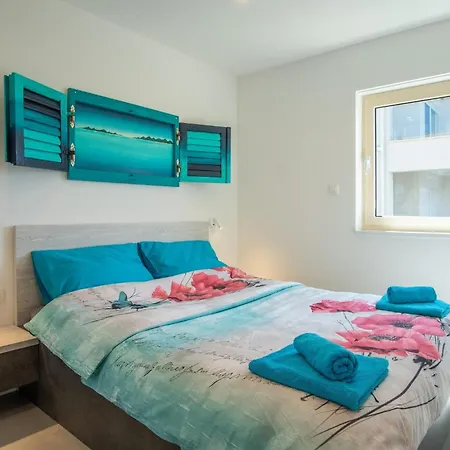 بيت للعطل Seaside House For Families With Children Mandre, Pag - 22704