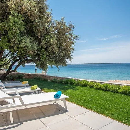 بيت للعطل Seaside House For Families With Children Mandre, Pag - 22704 كولان