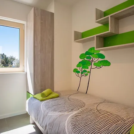 Seaside House For Families With Children Mandre, Pag - 22704
