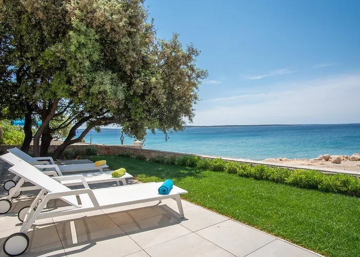 بيت للعطل Seaside House For Families With Children Mandre, Pag - 22704 كولان